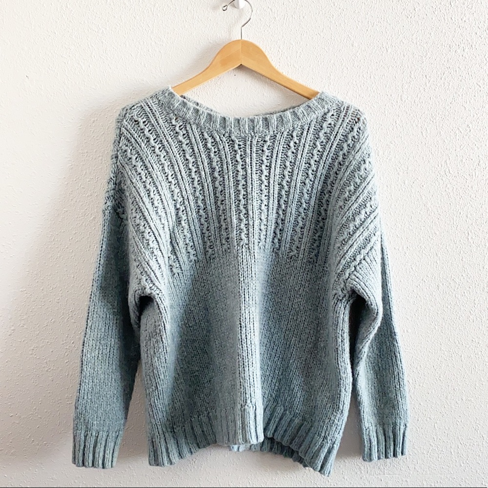 AERIE keyhole back knitted sweater XL